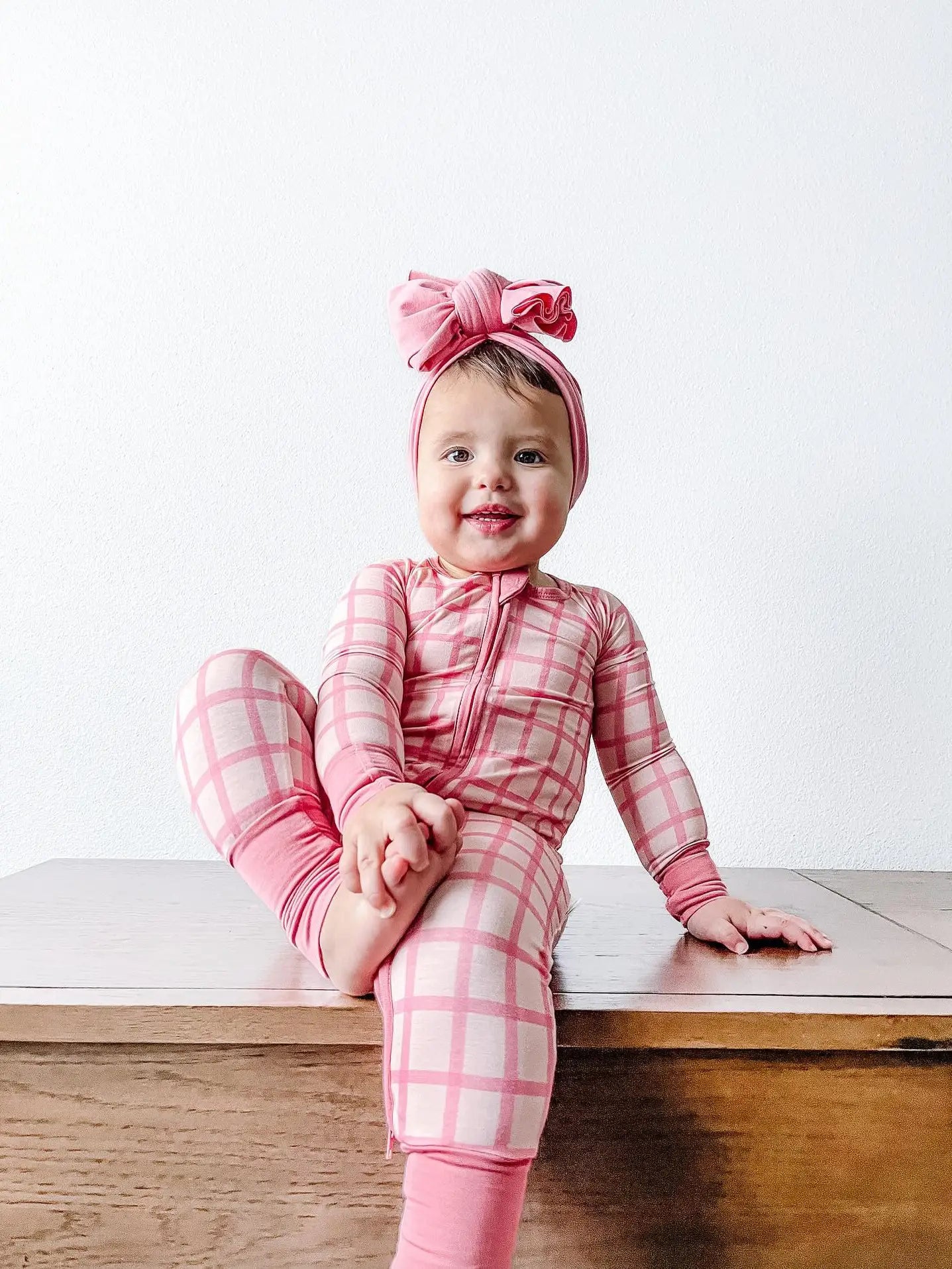 Belle & Bros - Pink Grid | Zip Romper