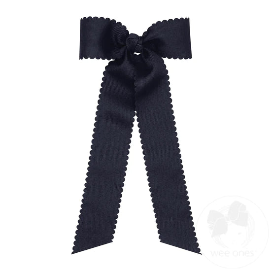 Wee Ones - Medium Grosgrain Scalloped Edge Bowtie with Knot Wrap and Streamer Tails - Navy