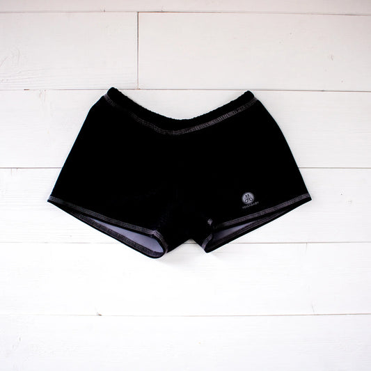 Baby Yoga - The Basic Collection - Black Runners Shorts