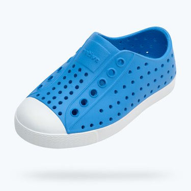 Native Jefferson - Resting Blue Shell White